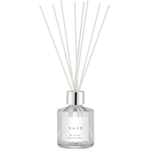 
                  
                    Vage White Musk
                  
                